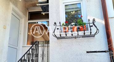 Къща/Вила, Варна, Зимно кино Тракия, 674563, Снимка 1