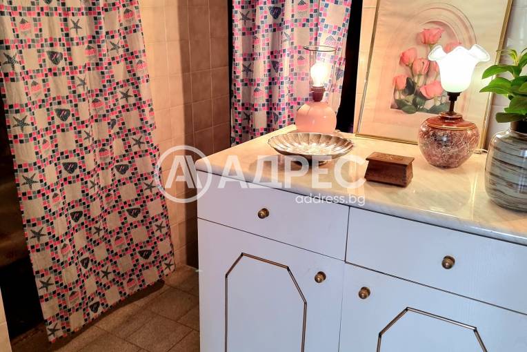 Къща/Вила, Варна, Зимно кино Тракия, 674563, Снимка 18