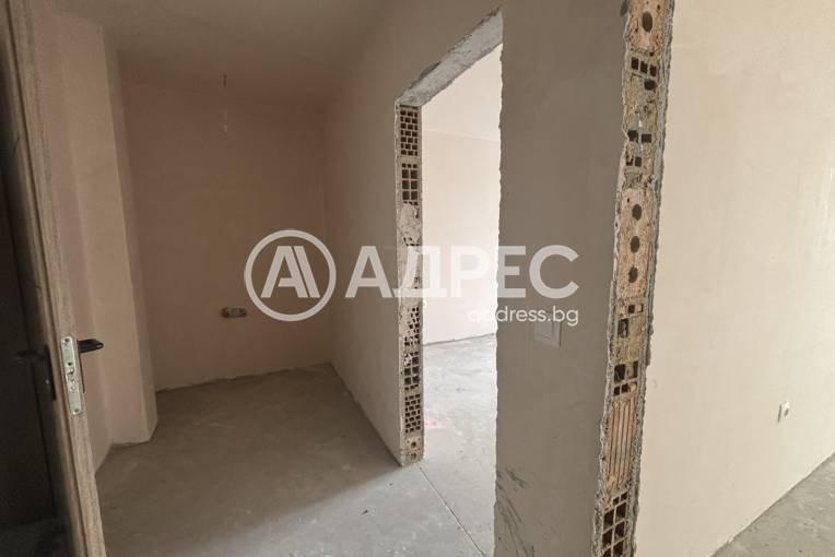 Двустаен апартамент, Варна, Изгрев, 676563, Снимка 3