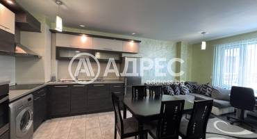 Тристаен апартамент, Русе, Център, 685563, Снимка 1