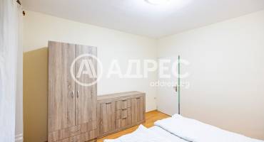 Тристаен апартамент, Варна, Икономически университет, 672566, Снимка 15