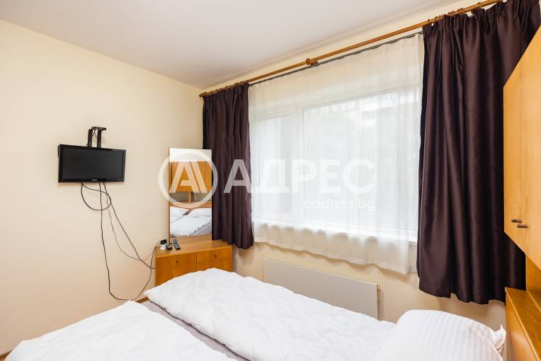 Тристаен апартамент, Варна, Икономически университет, 672566, Снимка 17