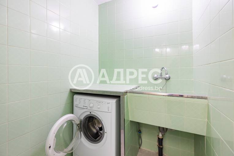 Тристаен апартамент, Варна, Икономически университет, 672566, Снимка 22