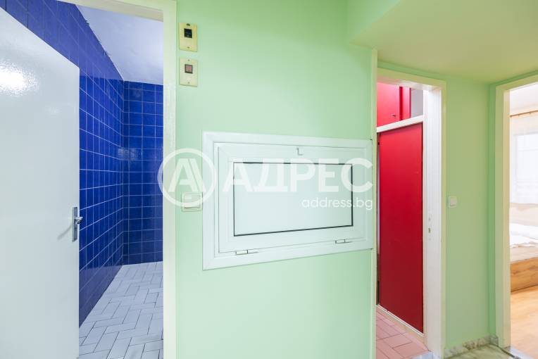 Тристаен апартамент, Варна, Икономически университет, 672566, Снимка 23