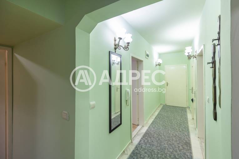 Тристаен апартамент, Варна, Икономически университет, 672566, Снимка 24