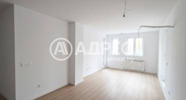 Тристаен апартамент, София, Обеля 2, 676566, Снимка 1