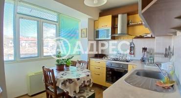 Двустаен апартамент, Нови пазар, 653567, Снимка 2