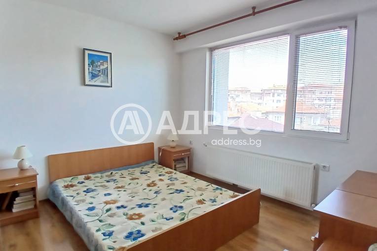 Двустаен апартамент, Нови пазар, 653567, Снимка 4