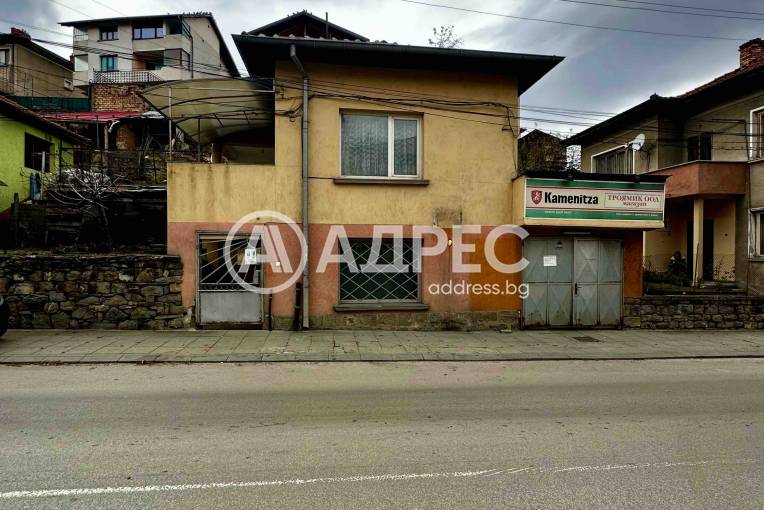 Къща/Вила, Троян, Лъгът, 676567, Снимка 1