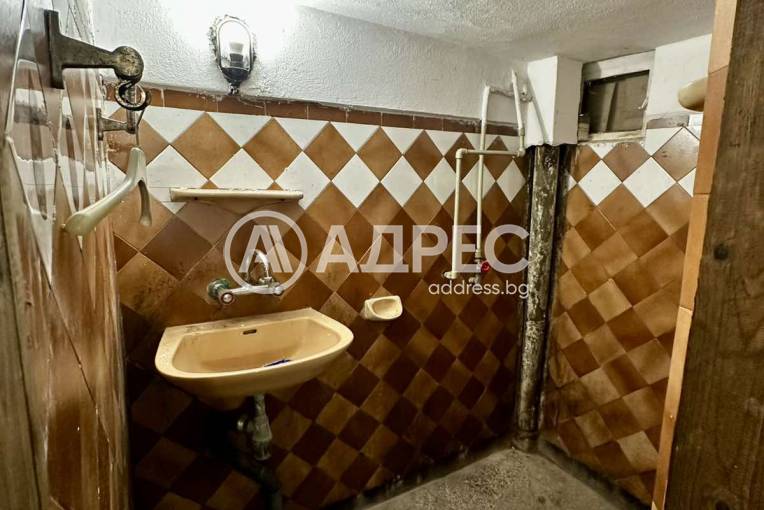 Къща/Вила, Троян, Лъгът, 676567, Снимка 11