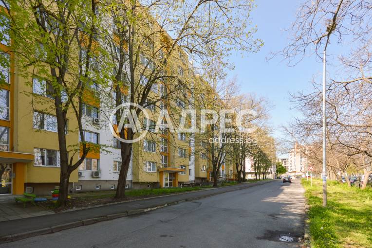Гарсониера, Бургас, Изгрев, 692567, Снимка 3