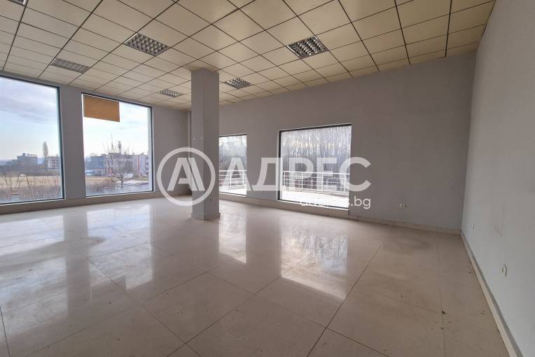 Търговски помещения, Варна, Западна Промишлена Зона, 676568, Снимка 2