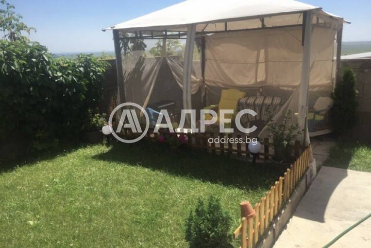 Къща/Вила, Лъка, м-ст Сухата река, 645569, Снимка 2