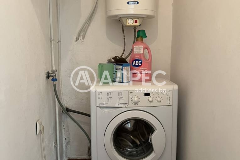 Многостаен апартамент, Варна, Център, 686569, Снимка 18