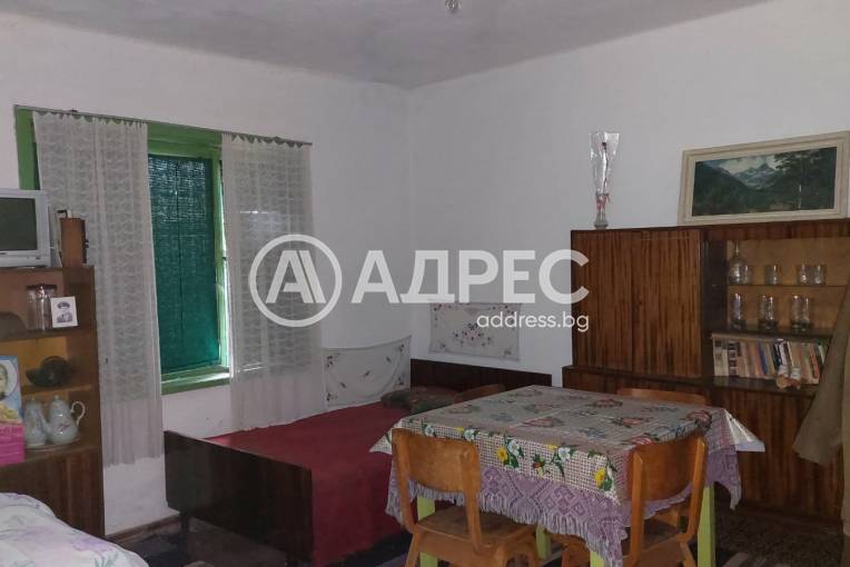 Къща/Вила, Безмер, 683570, Снимка 3