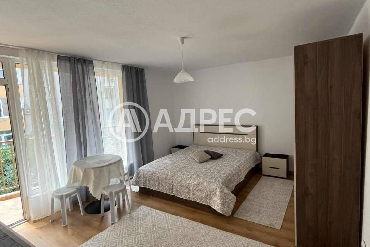Тристаен апартамент, Благоевград, Широк център, 695570, Снимка 3
