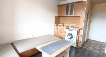 Едностаен апартамент, Ямбол, Златен рог, 685571, Снимка 4