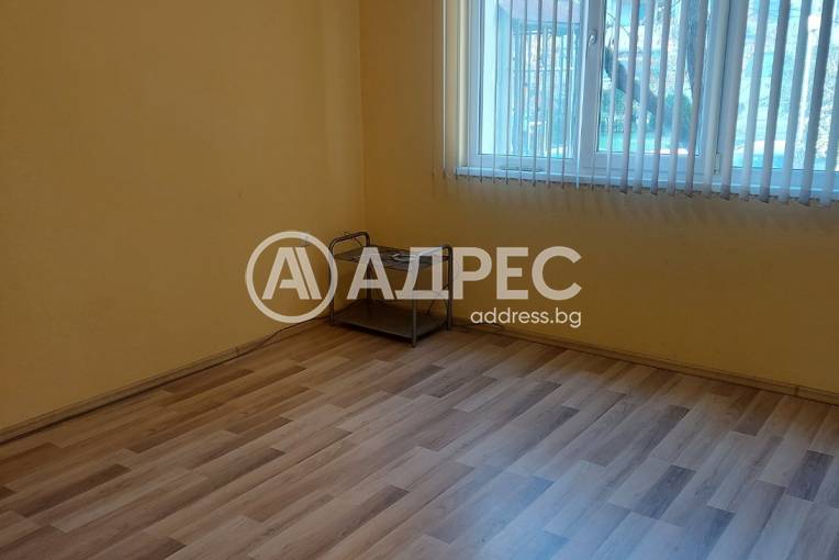 Офис, Варна, Лятно кино Тракия, 692571, Снимка 3