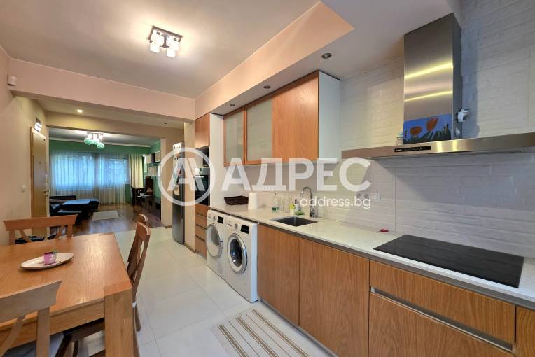 Тристаен апартамент, София, Гео Милев, 675572, Снимка 2