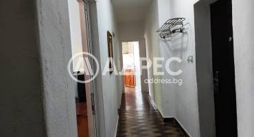 Многостаен апартамент, Благоевград, Широк център, 499573, Снимка 11