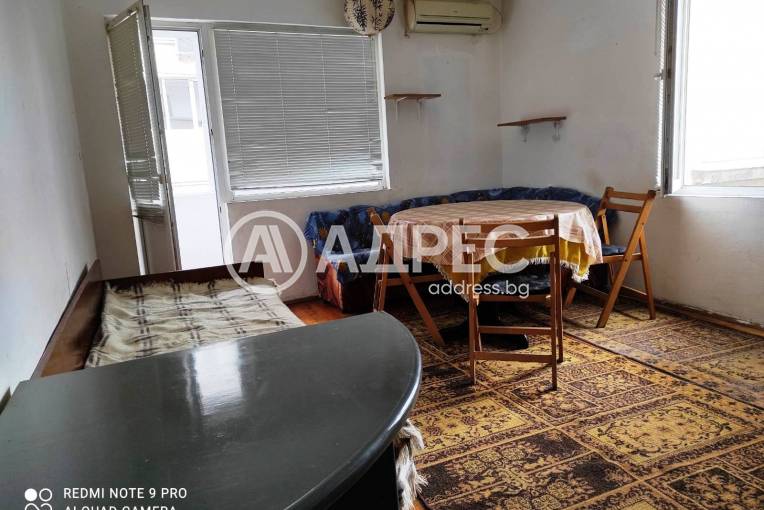 Многостаен апартамент, Благоевград, Широк център, 499573, Снимка 3