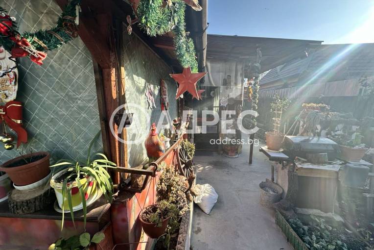 Къща/Вила, София, Модерно предградие, 678573, Снимка 9