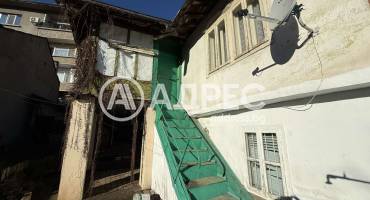 Къща/Вила, Плевен, Център, 684573, Снимка 3