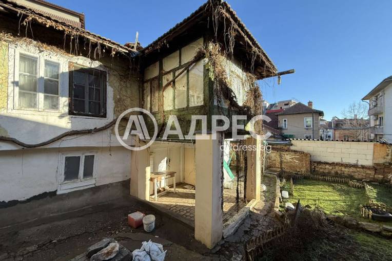 Къща/Вила, Плевен, Център, 684573, Снимка 1