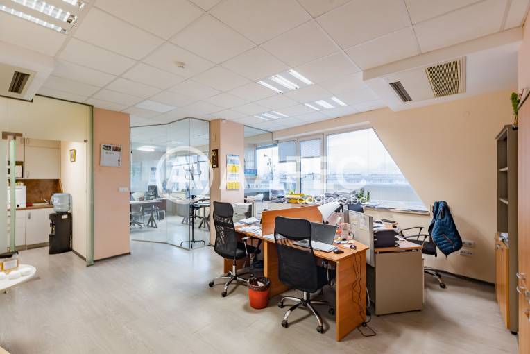 Офис, Варна, Спортна зала, 684574, Снимка 1