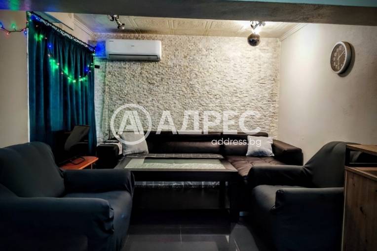 Двустаен апартамент, Варна, Колхозен пазар, 672575, Снимка 1