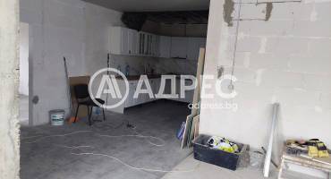 Тристаен апартамент, Благоевград, Струмско, 681576, Снимка 1