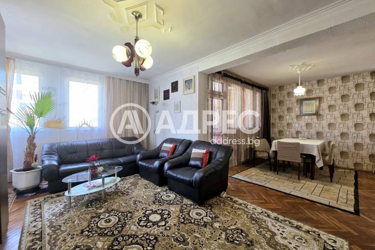 Тристаен апартамент, София, Младост 4, 686578, Снимка 1