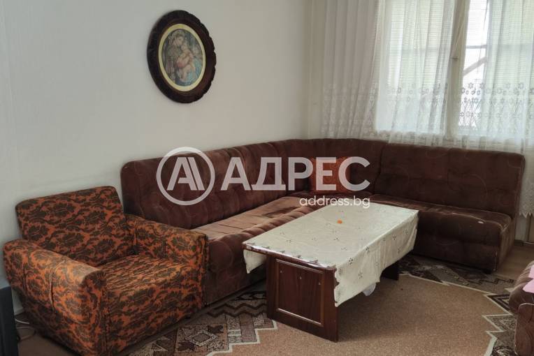 Етаж от къща, Пловдив, Изгрев, 654580, Снимка 1