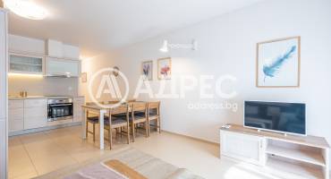 Тристаен апартамент, Варна, Център, 687580, Снимка 2