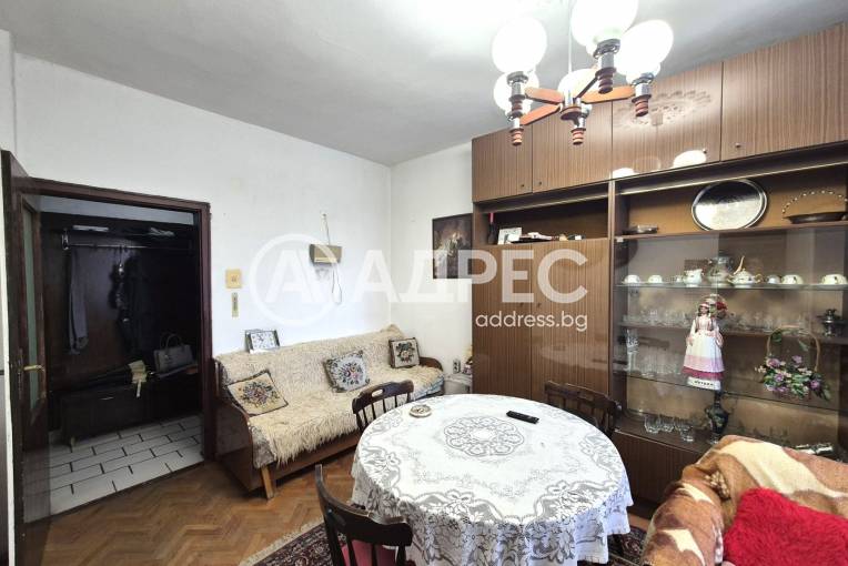 Тристаен апартамент, Русе, Широк център, 693580, Снимка 2
