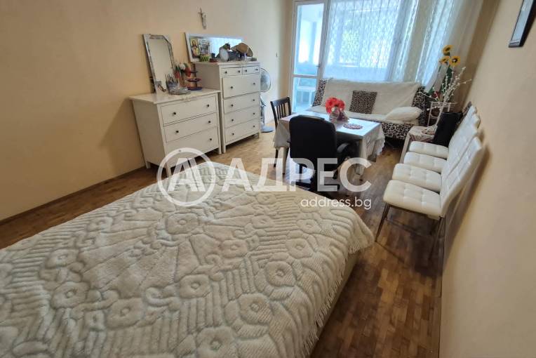 Тристаен апартамент, София, Овча купел, 701580, Снимка 2