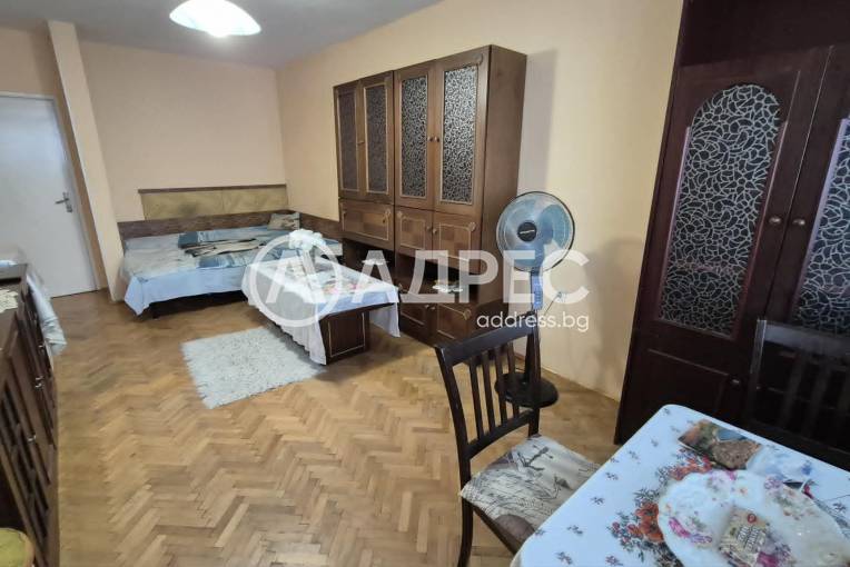 Тристаен апартамент, София, Овча купел, 701580, Снимка 5