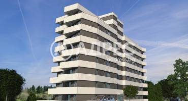 Тристаен апартамент, Варна, Възраждане 4, 589581, Снимка 1