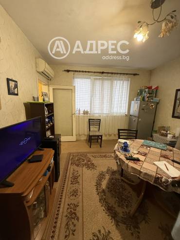 Многостаен апартамент, Добрич, Пинета, 667581, Снимка 1