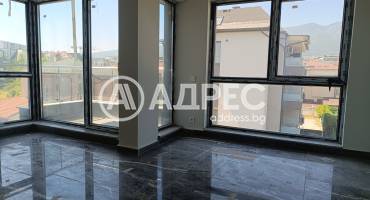 Тристаен апартамент, София, Витоша, 677582, Снимка 1