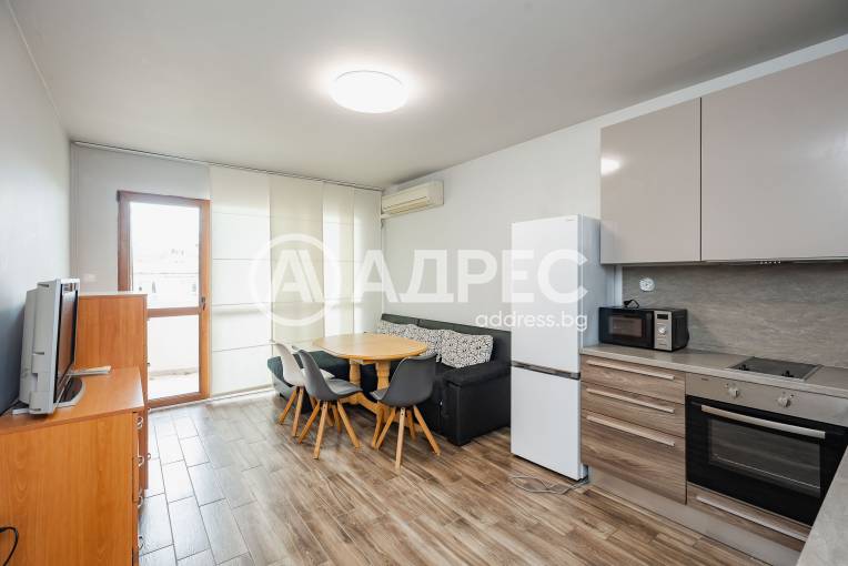 Тристаен апартамент, Варна, Чайка, 696582, Снимка 1