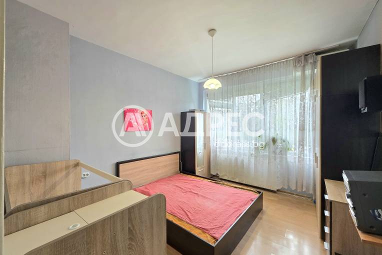 Тристаен апартамент, София, Толстой, 690583, Снимка 2