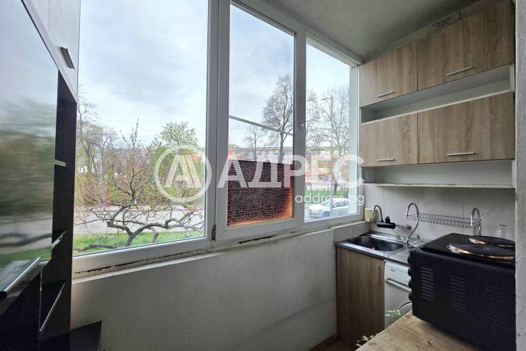 Тристаен апартамент, София, Толстой, 690583, Снимка 6