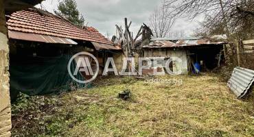 Къща/Вила, Горно трапе, 680584, Снимка 5