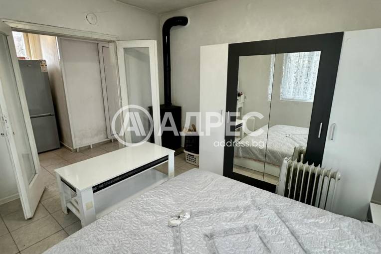 Къща/Вила, Горно трапе, 680584, Снимка 11