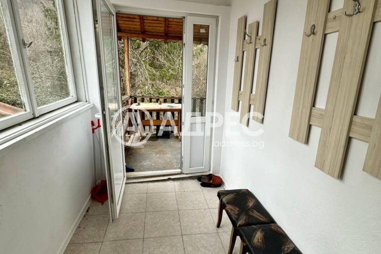 Къща/Вила, Горно трапе, 680584, Снимка 14