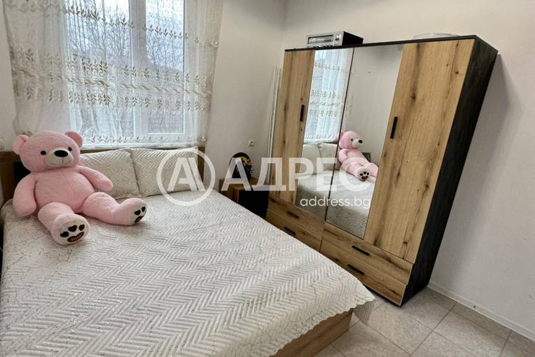 Къща/Вила, Горно трапе, 680584, Снимка 8