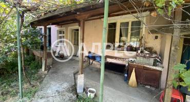 Къща/Вила, Баница, 702584, Снимка 3