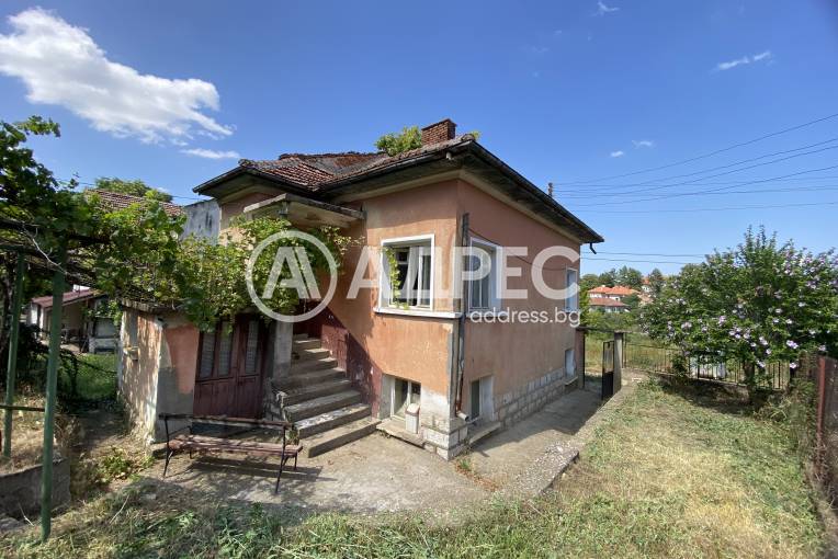 Къща/Вила, Баница, 702584, Снимка 2