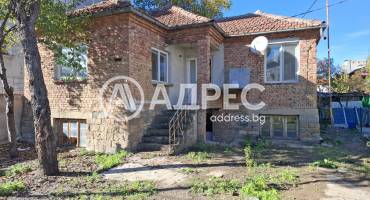 Къща/Вила, Севлиево, Широк център, 674586, Снимка 1